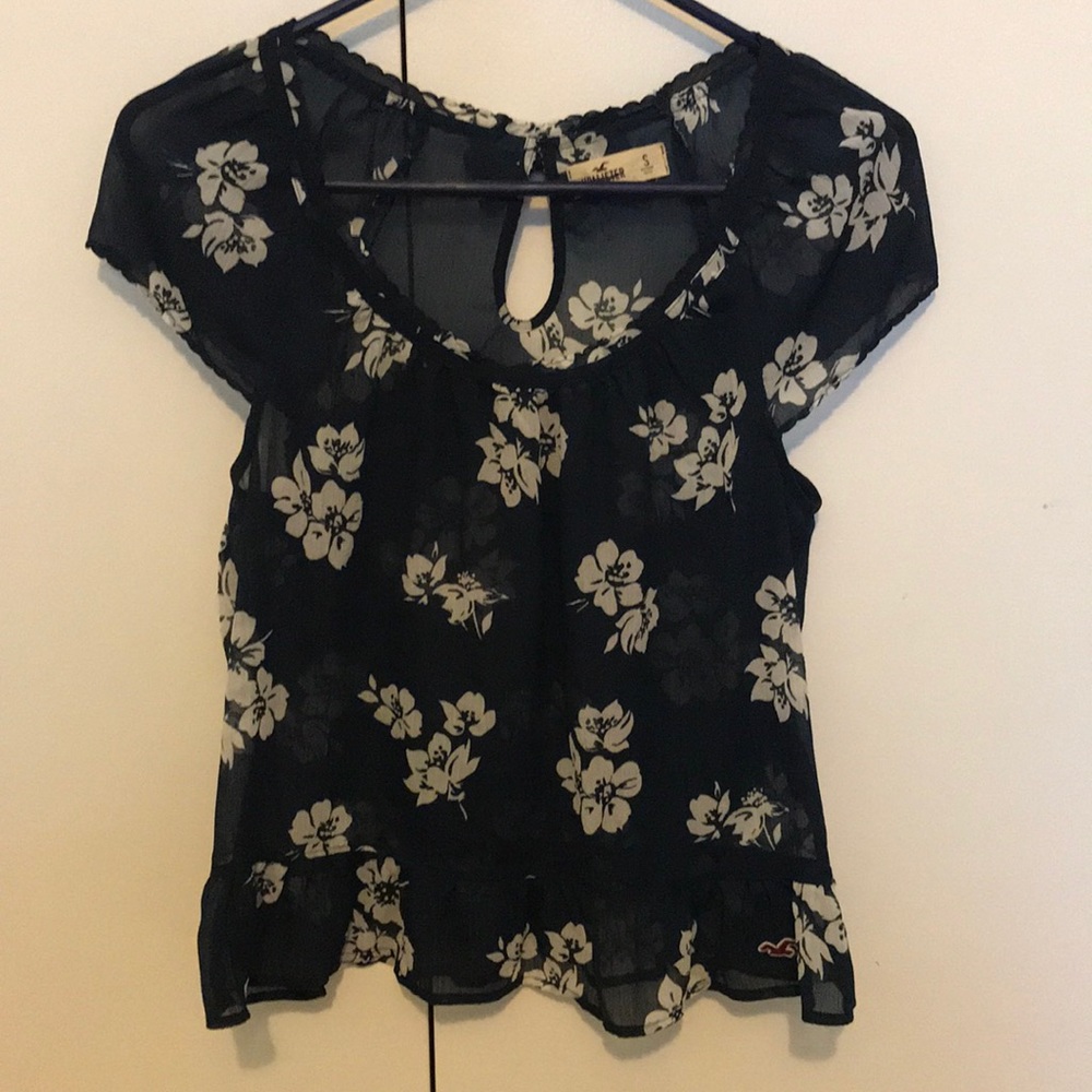 Sheer navy and white floral Hollister blouse sizeS